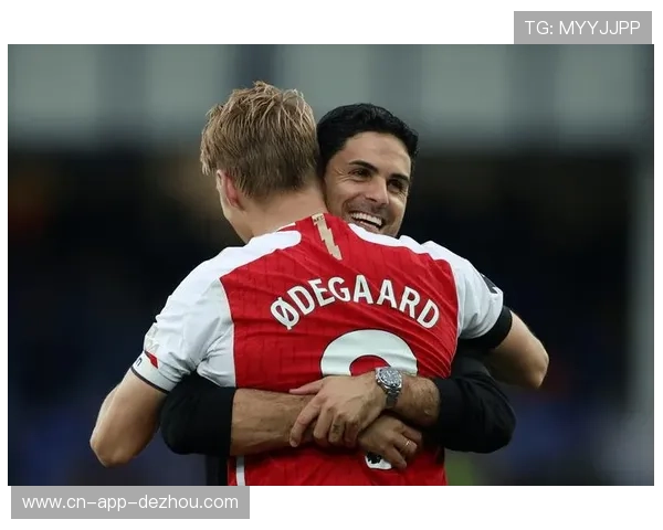 阿森纳与曼联进行闭门友谊赛，帮助伤员恢复状态